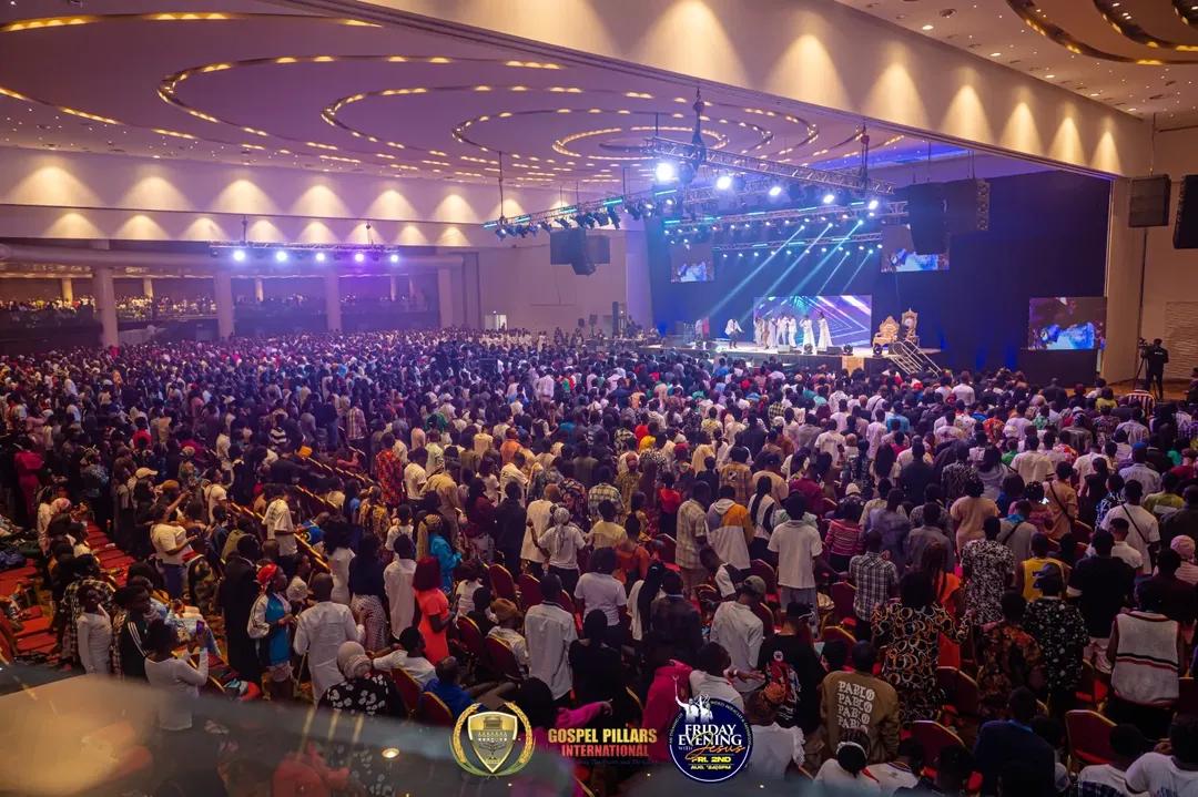 Thousands gathered in worship at An Evening With Jesus
