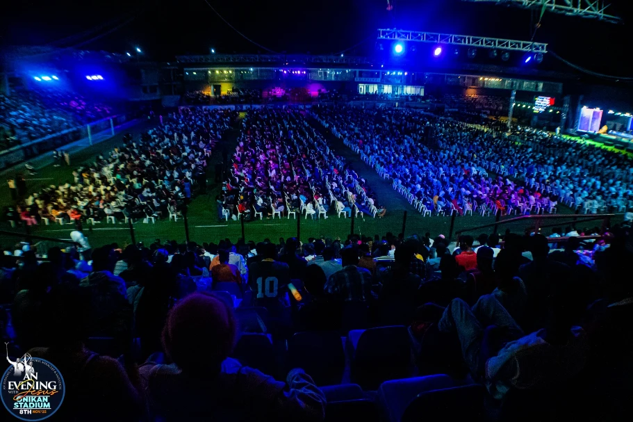 Crowd gathered at An Evening With Jesus, Onikan Stadium